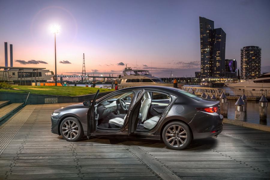 Mazda3 Sedan (BP) 2019 года  (AU) (фото 27 из 46)